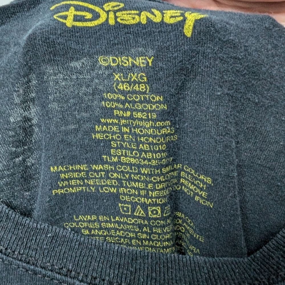 Disney Main Characters double sided tshirt - Picture 10 of 12